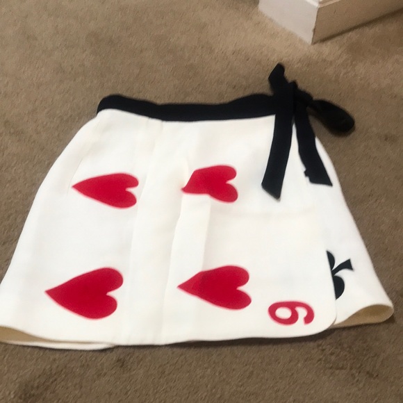 スカート BOUTIQUE MOSCHINO cards design skirt Moschino Vintage Beige Card Suits Print Skirt – Amarcord